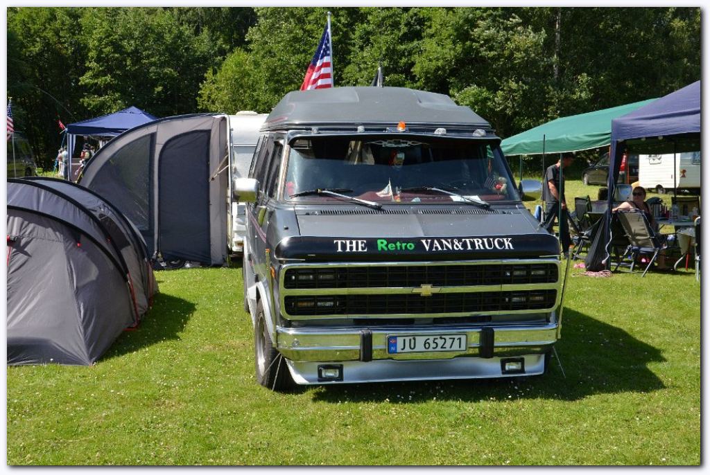 1000x661 pixels (166K)