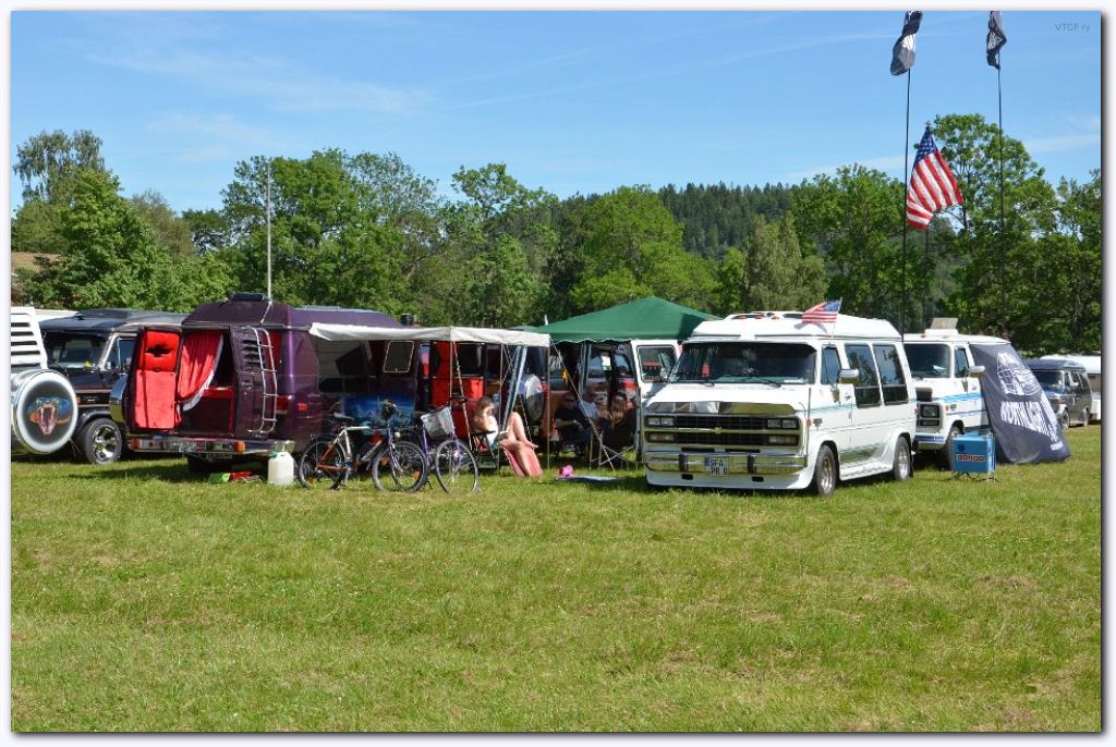 1000x661 pixels (160K)