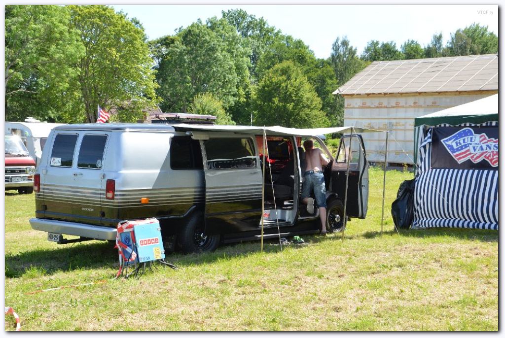 1000x661 pixels (174K)