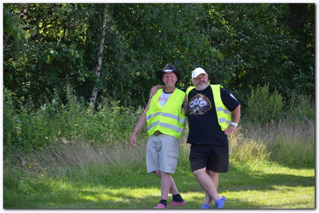 1000x661 pixels (161K)