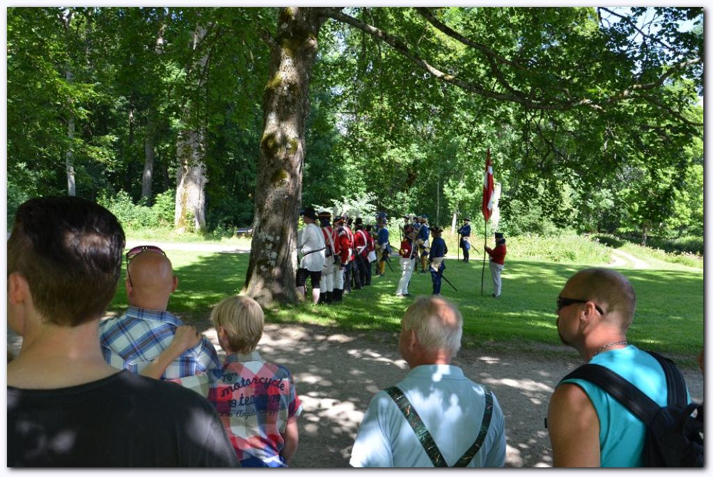 1000x661 pixels (177K)