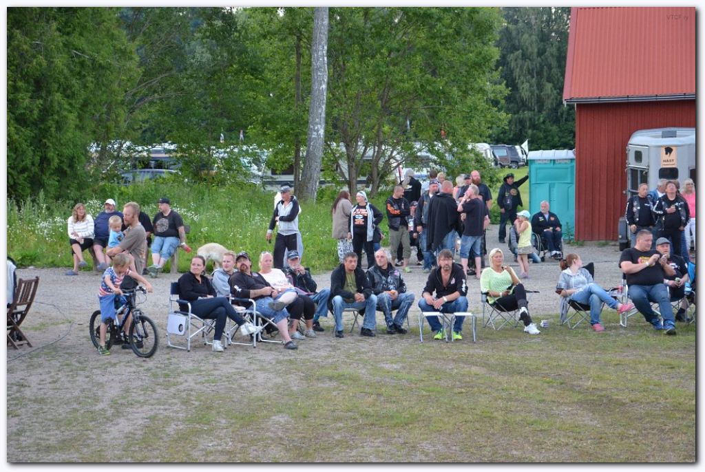 1000x661 pixels (162K)