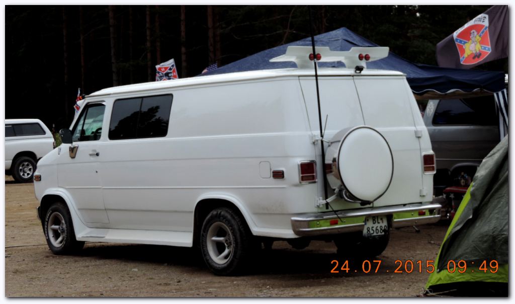 1000x579 pixels (75K)