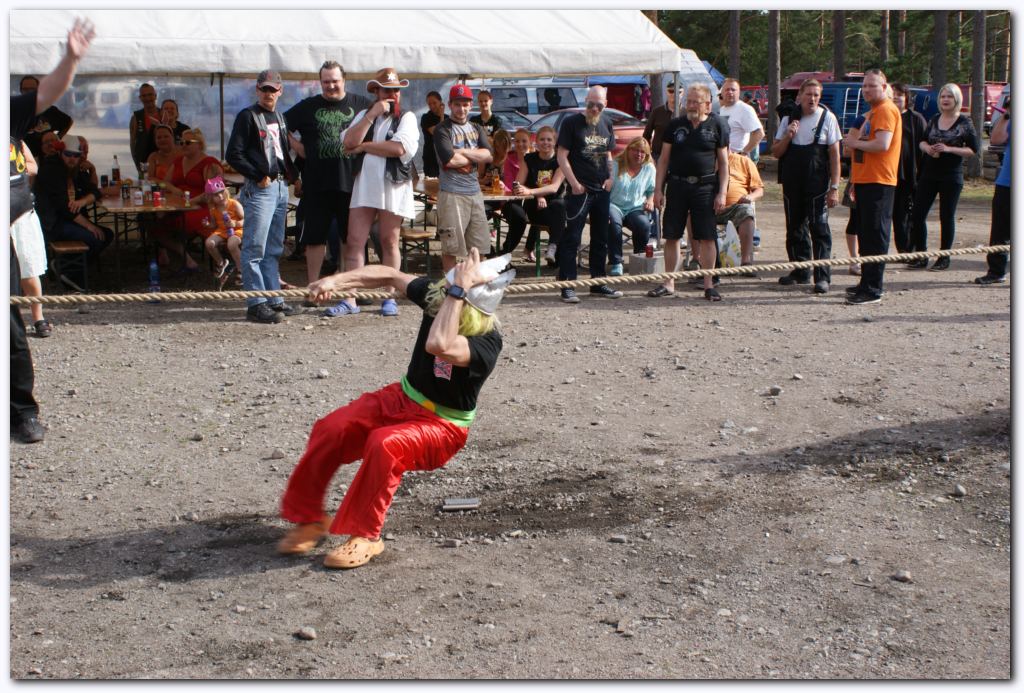 1000x668 pixels (165K)