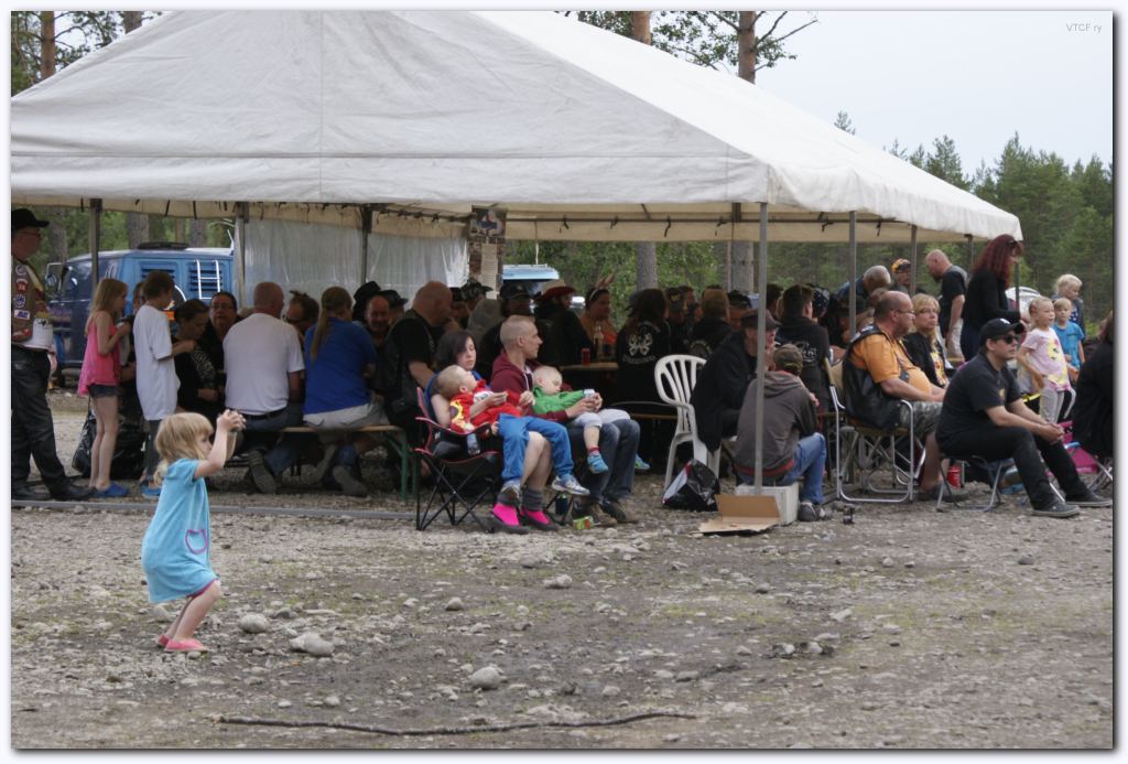 1000x668 pixels (124K)