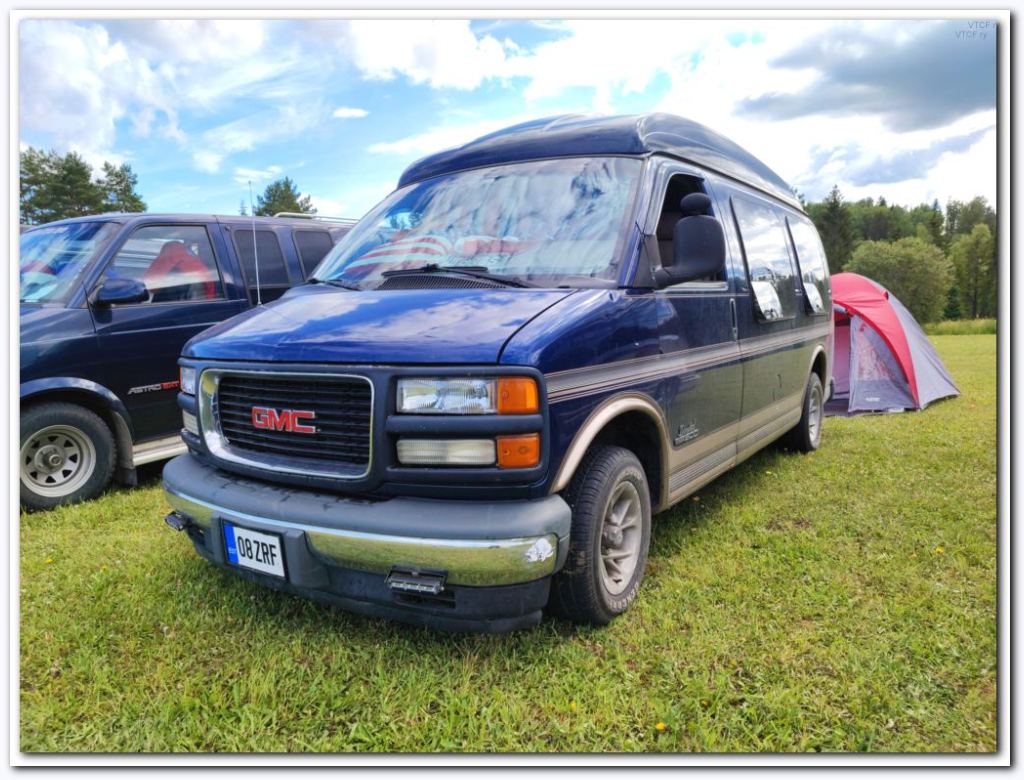 1000x755 pixels (152K)