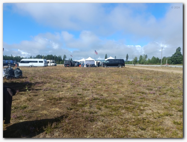 602x451 pixels (118K)